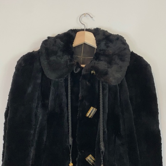 VINTAGE | Fur Swing Coat - Picture 3 of 17